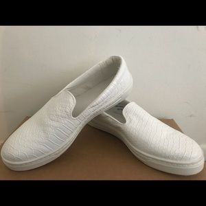 White slip-on Sneakers